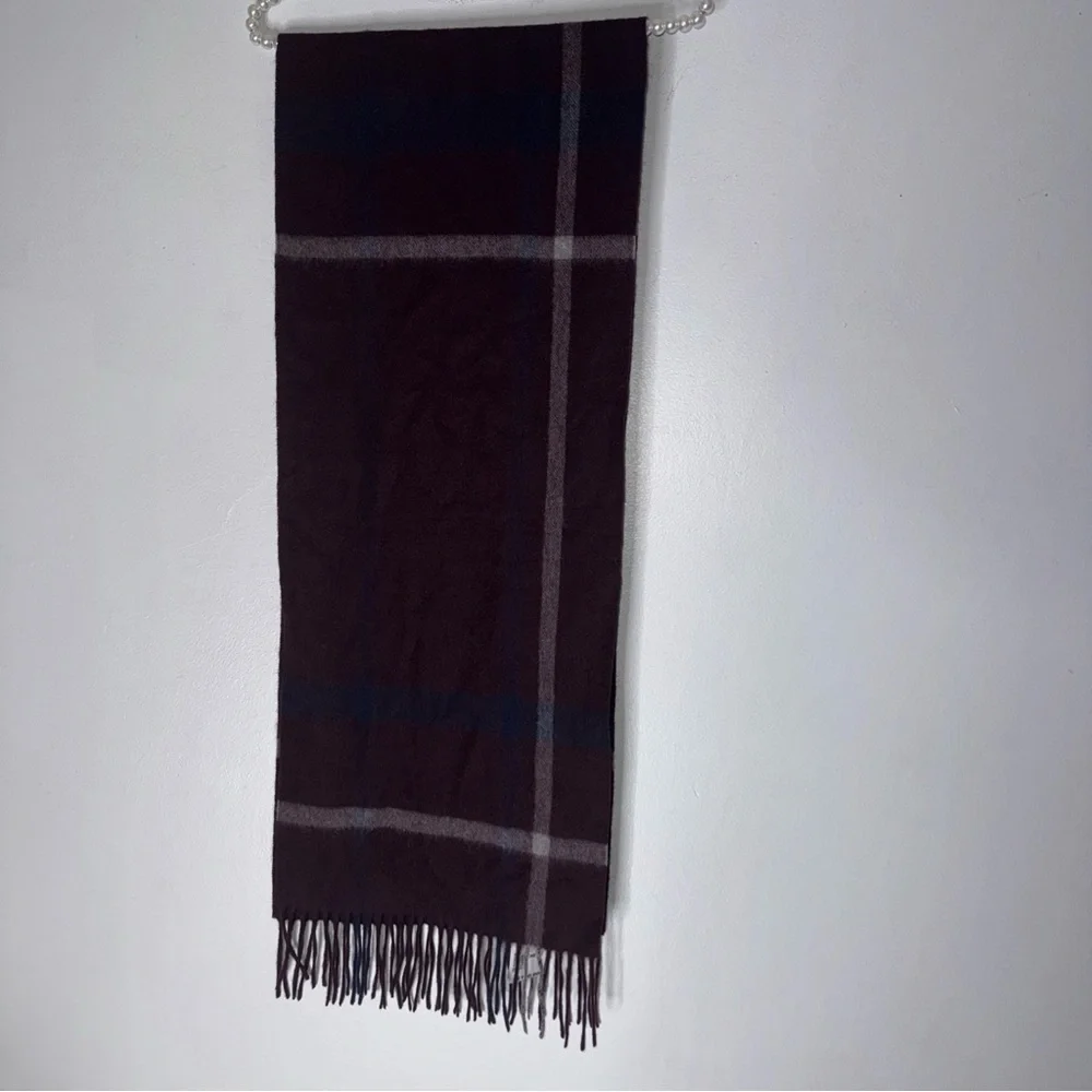 NWT Jos.A.Bank 100‎ Percent Winter Cashmere Scarf Fringe Deep Plum Purple